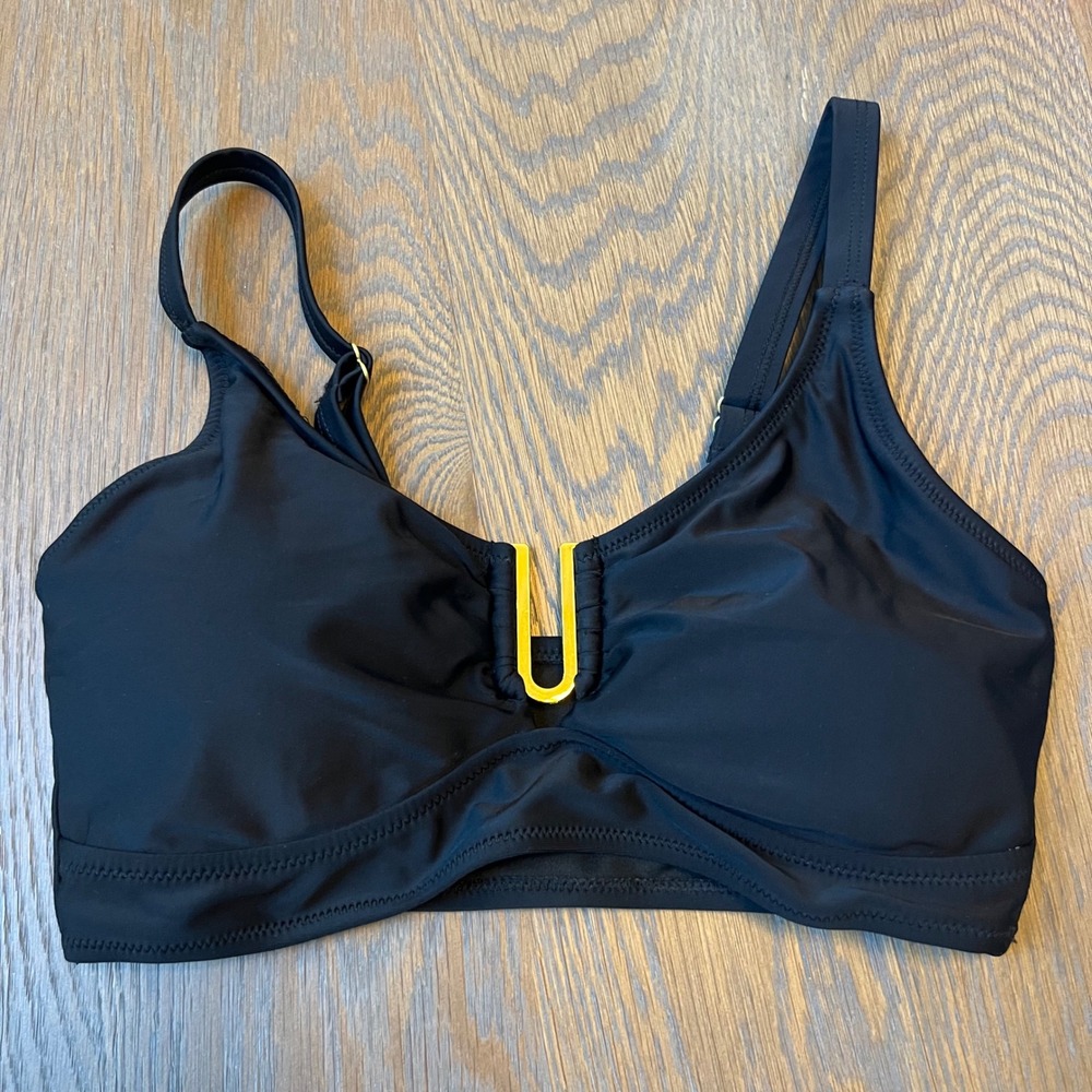 🌊Black Plunge Bikini Top Removable Pads Gold Accent Swimsuit